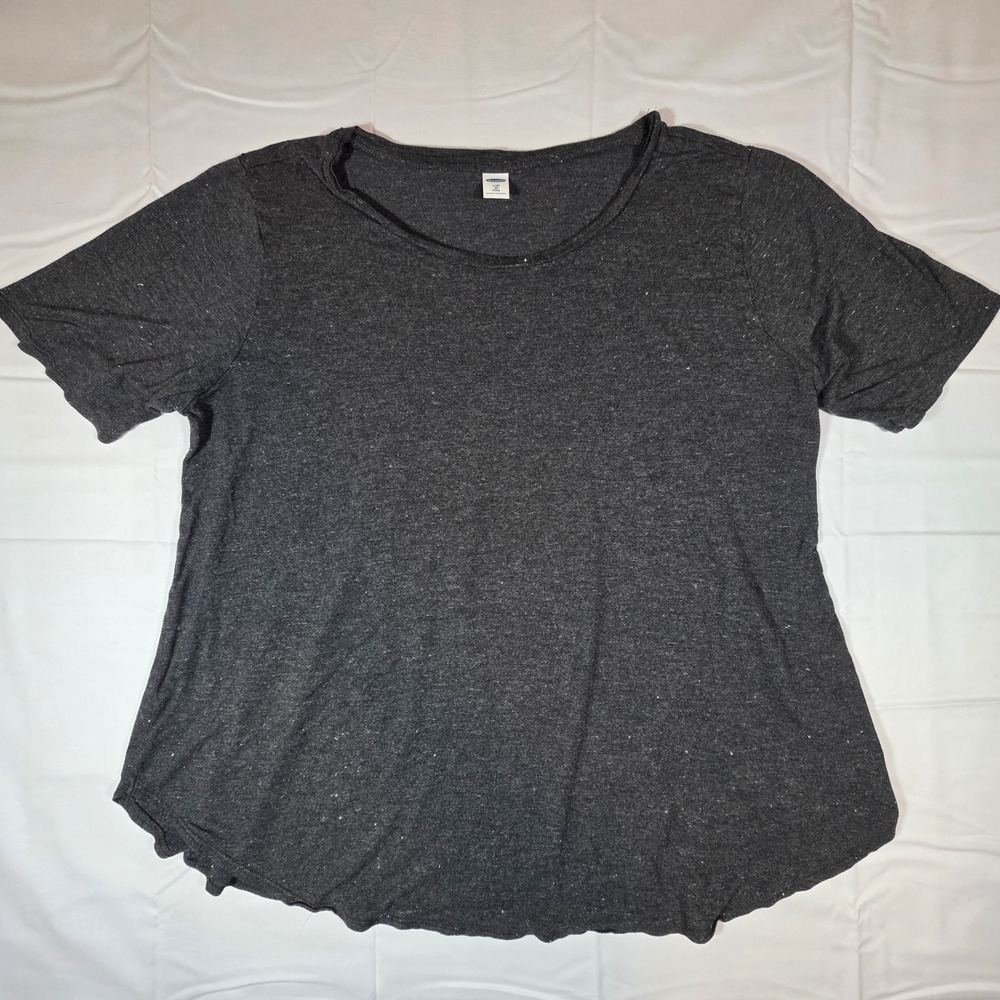 Old Navy Luxe Women 1X Plus Charcoal Gray Heather Curved Hem Scoop Neck Tee